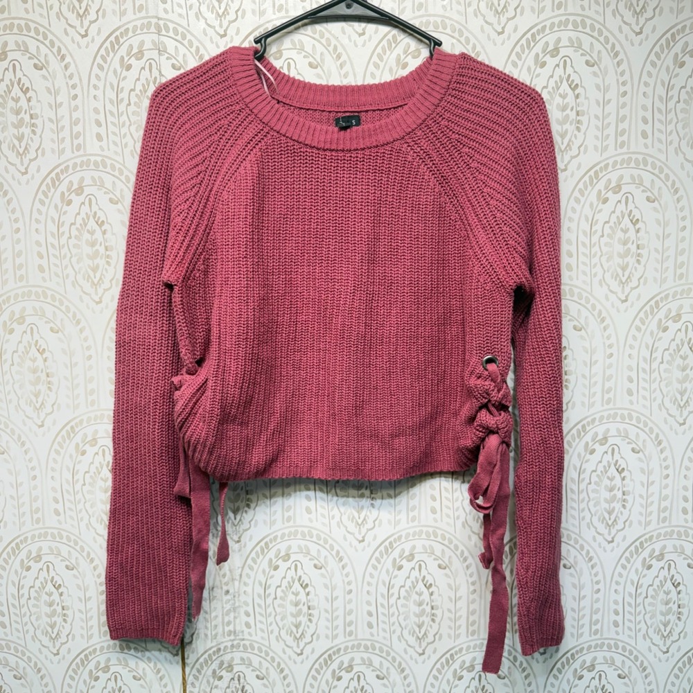 Moon & Madison Knit Sweater Womens Small Pink Lace Up Side Cropped Pullover‎